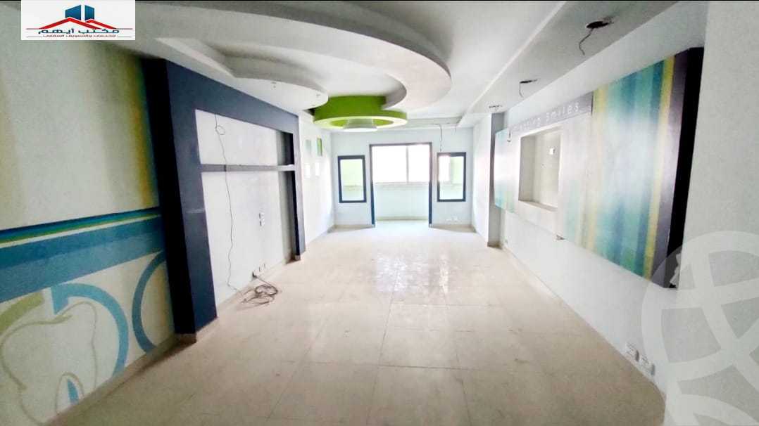 https://aqarmap.com.eg/ar/listing/4197767-for-rent-alexandria-smouha-mohammed-fawzi-moaz-st