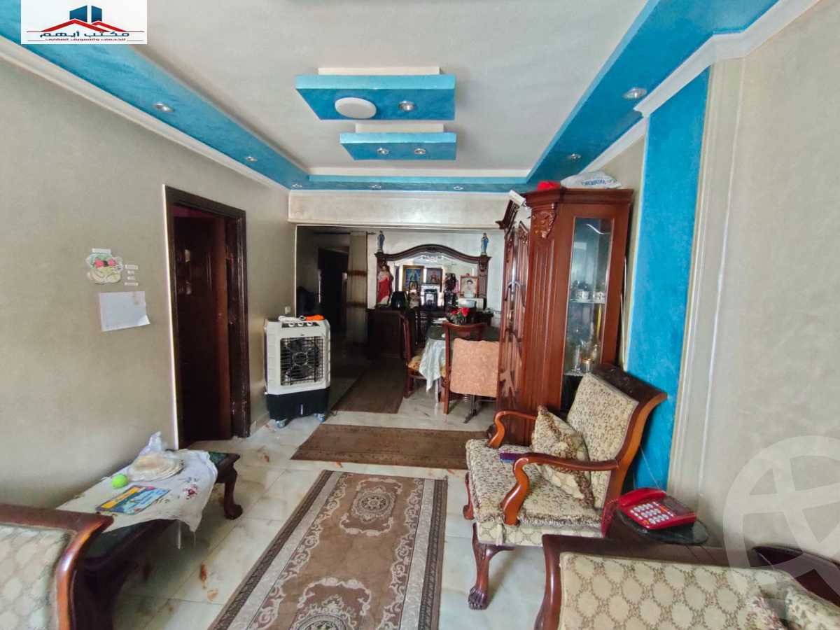 https://aqarmap.com.eg/ar/listing/4236836-for-sale-alexandria-miami-shr-jml-bd-lnsr