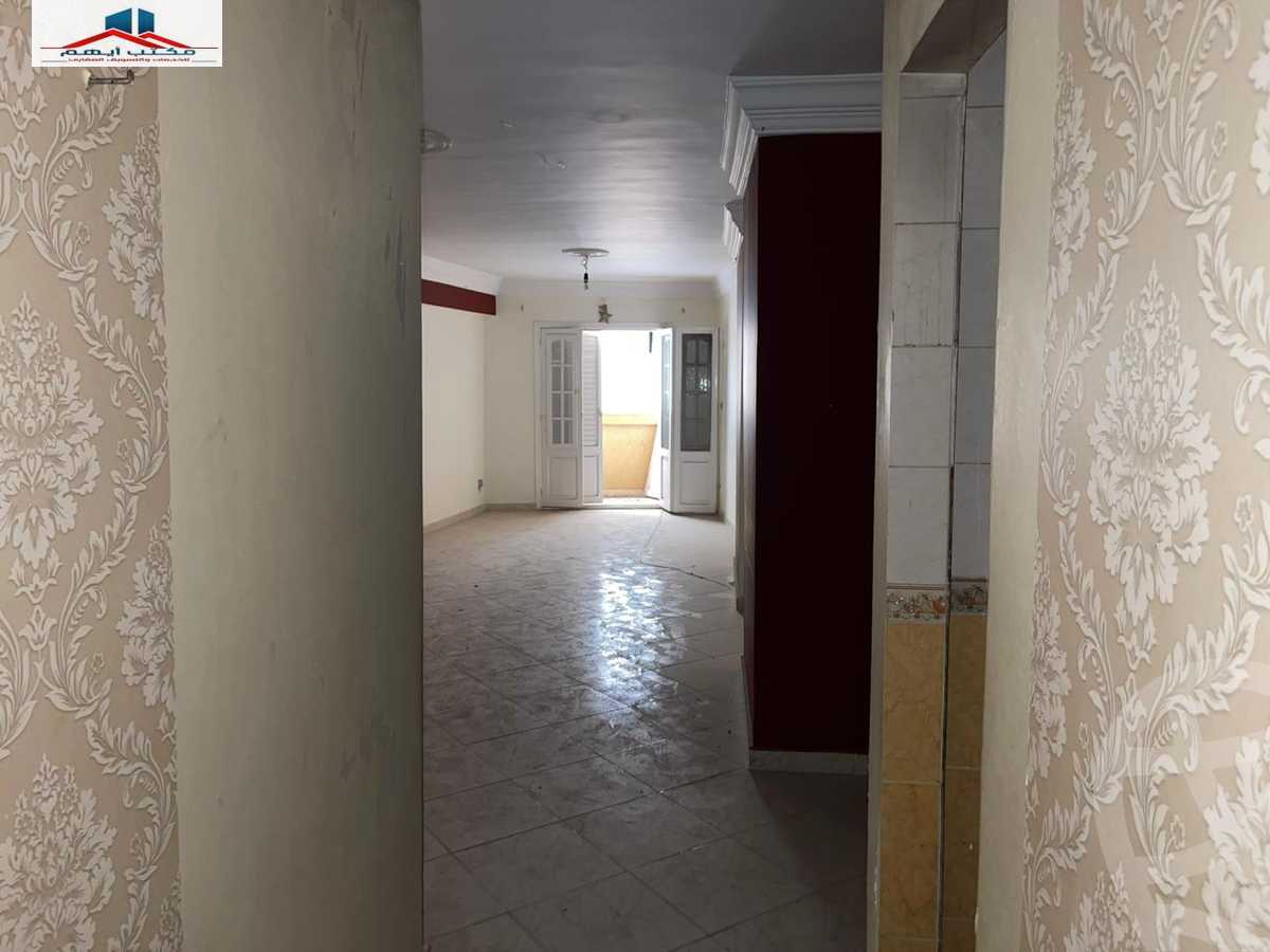 https://aqarmap.com.eg/ar/listing/4508158-for-sale-alexandria-bolekly-amir-al-behar-mahmoud-hamza-st
