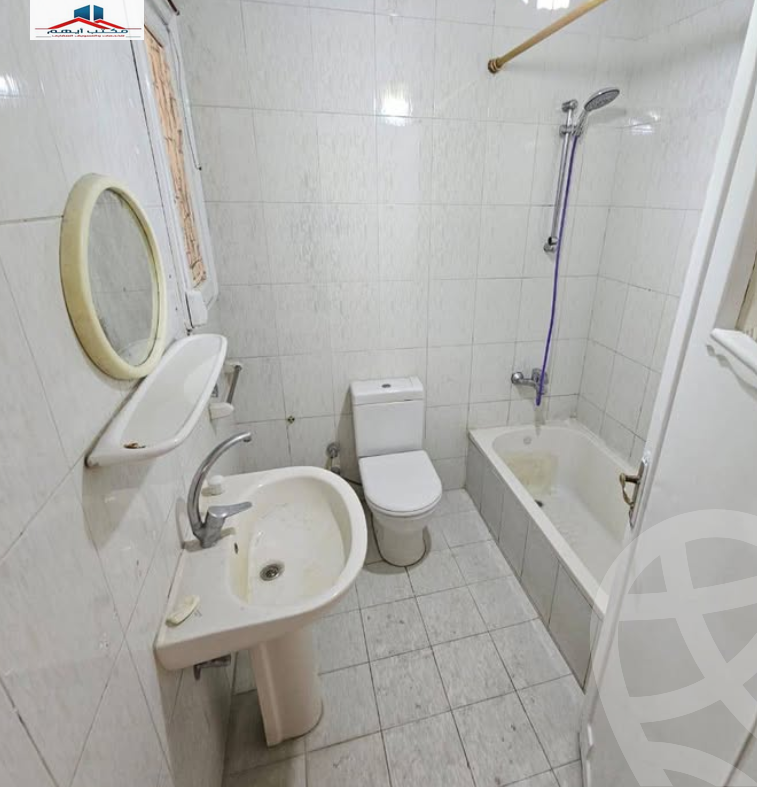 https://aqarmap.com.eg/en/listing/5637330-for-sale-alexandria-bolekly