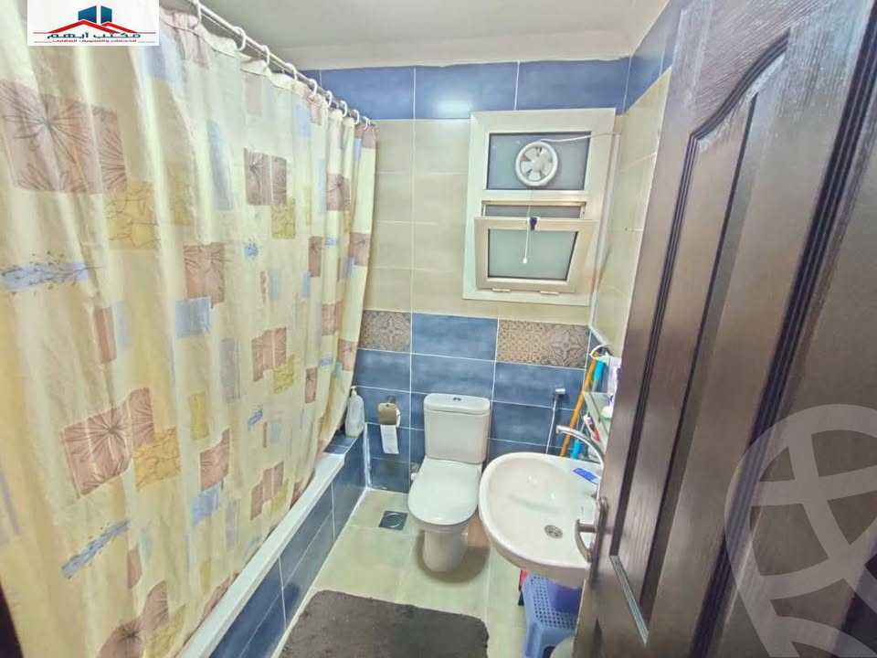 https://aqarmap.com.eg/en/listing/5735781-for-sale-alexandria-ganaklis
