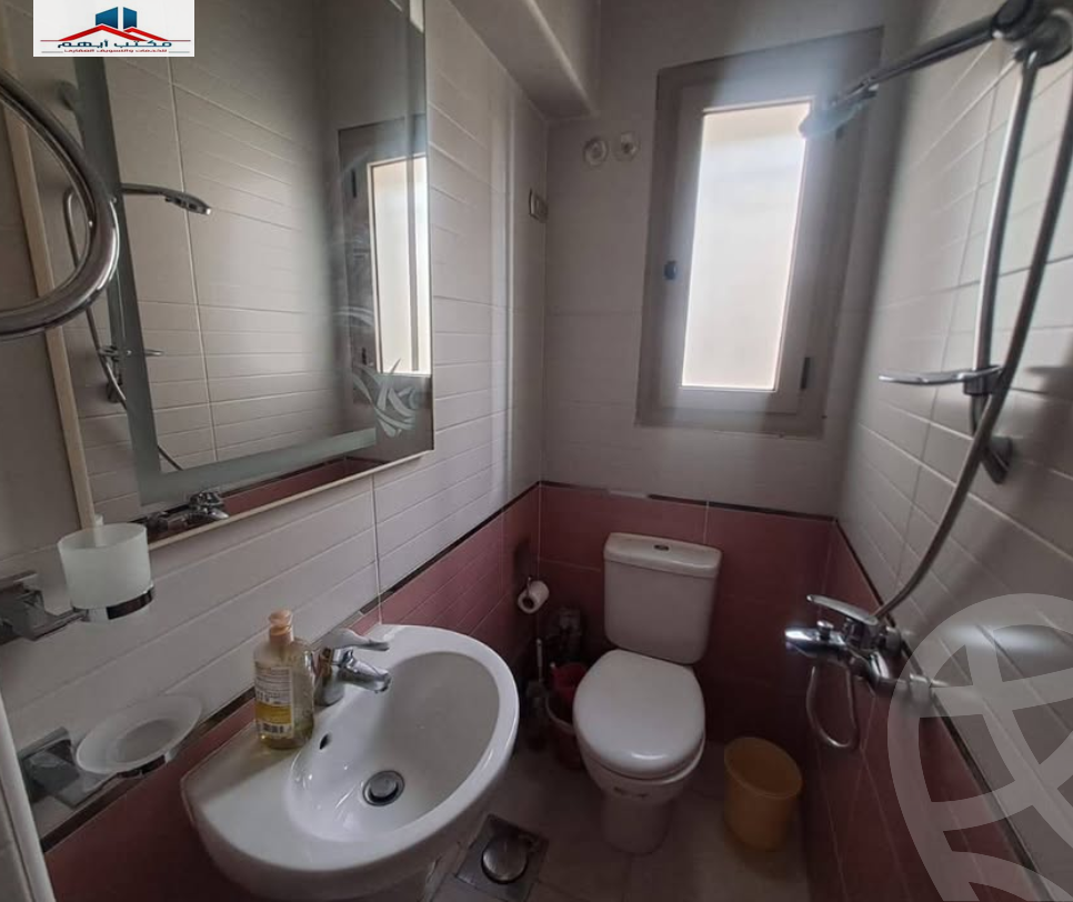 https://aqarmap.com.eg/ar/listing/5764960-for-sale-alexandria-bolekly-abou-quer-st