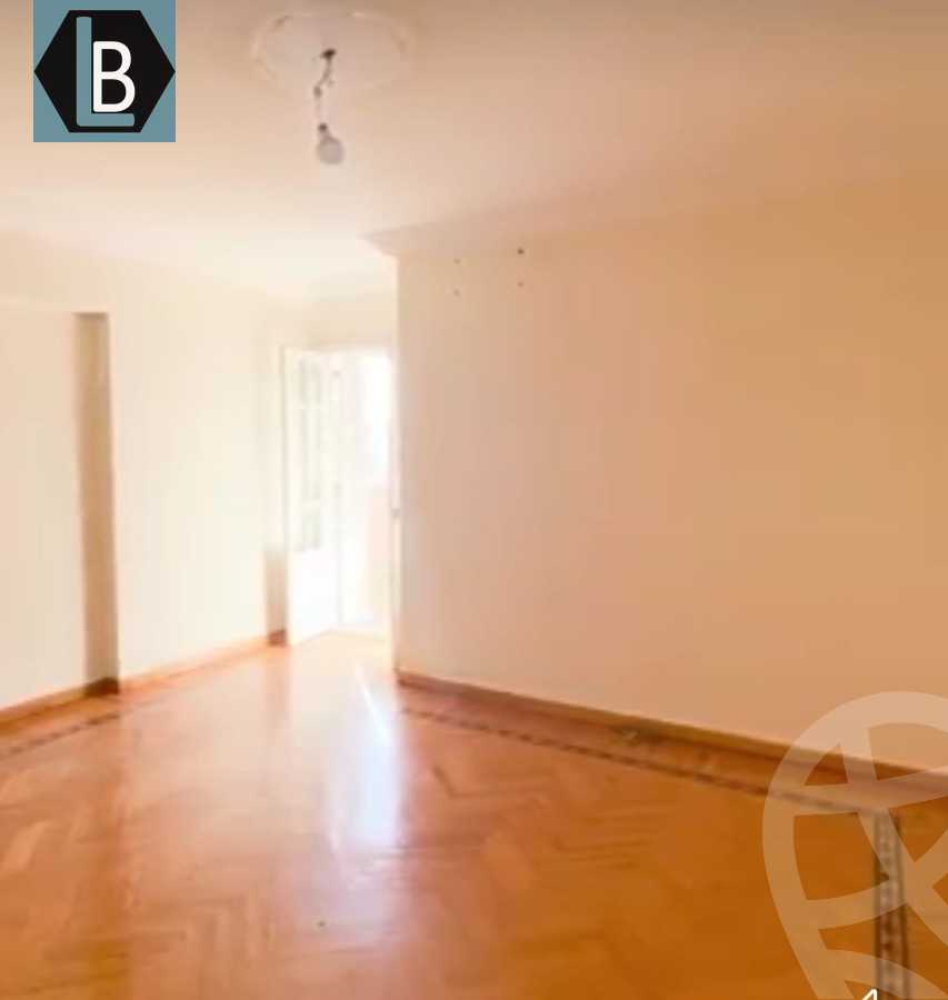 https://aqarmap.com.eg/ar/listing/3825767-for-sale-alexandria-zezenia-kasr-al-safa-st