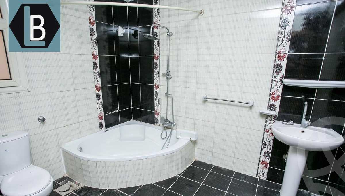 https://aqarmap.com.eg/ar/listing/3837551-for-sale-alexandria-sporting-shr-bwr-s-yd