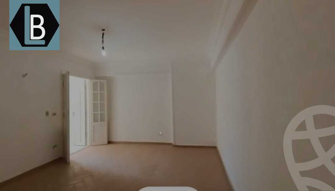 https://aqarmap.com.eg/ar/listing/3837596-for-sale-alexandria-ganaklis-shr-bw-qyr-tryq-lhry