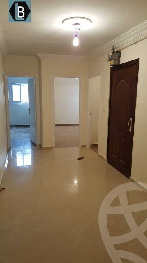 https://aqarmap.com.eg/ar/listing/3839949-for-rent-alexandria-sidi-gaber-el-mosheer-ahmed-isamil-st