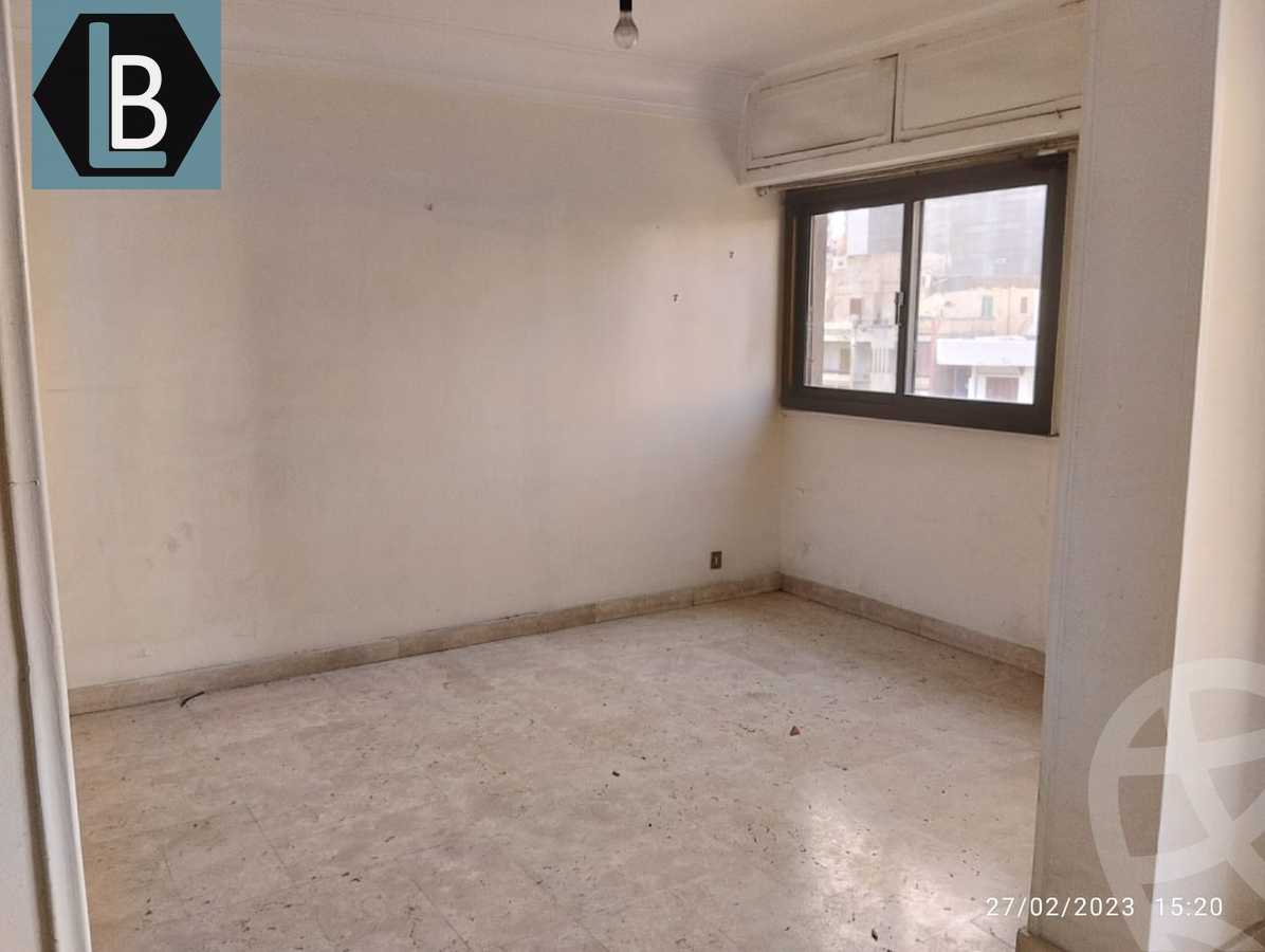 https://aqarmap.com.eg/ar/listing/3851721-for-sale-alexandria-bolekly-abd-el-salam-aref-st
