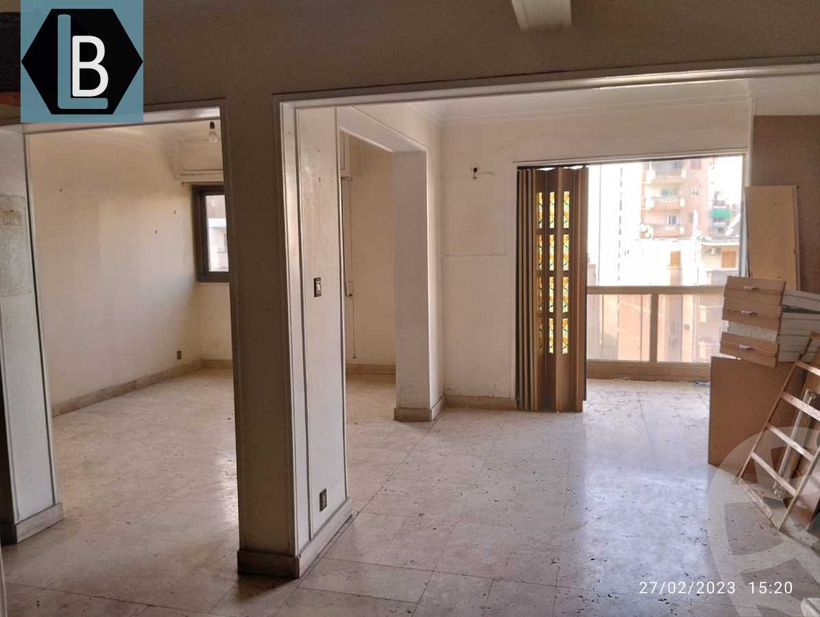 https://aqarmap.com.eg/ar/listing/3851721-for-sale-alexandria-bolekly-abd-el-salam-aref-st