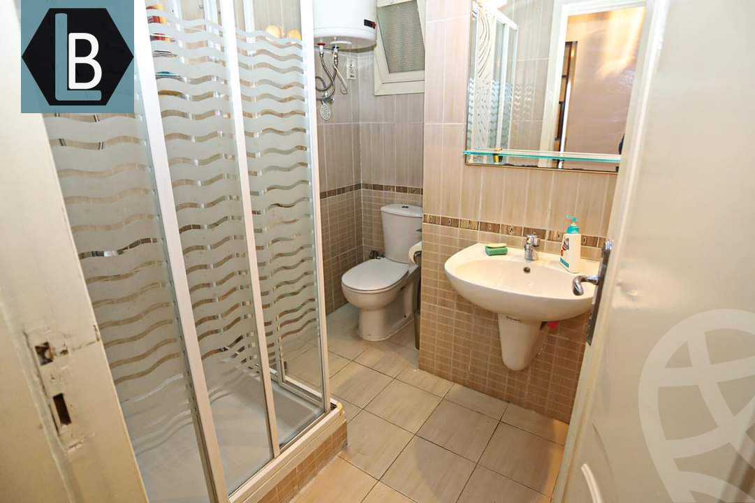 https://aqarmap.com.eg/en/listing/3851854-for-sale-alexandria-roshdy-al-moaaskar-al-romani-st