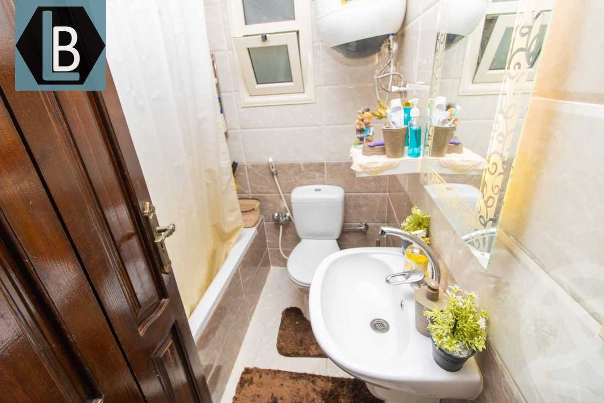 https://aqarmap.com.eg/ar/listing/3880641-for-sale-alexandria-kafr-abdo-shr-lsyd-skyn-bnt-lhsyn