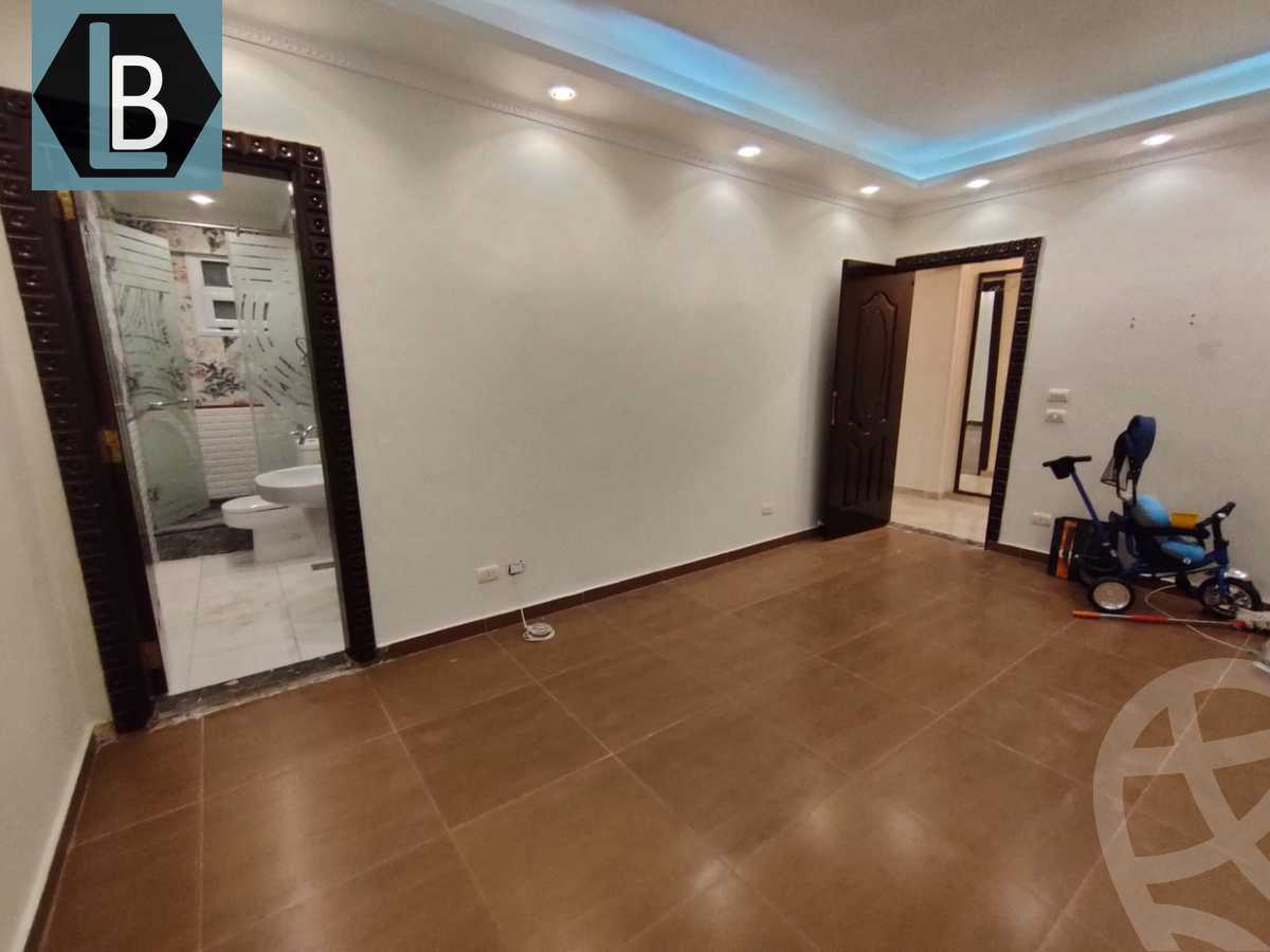 https://aqarmap.com.eg/en/listing/3887867-for-sale-alexandria-sidi-gaber-el-mosheer-ahmed-isamil-st