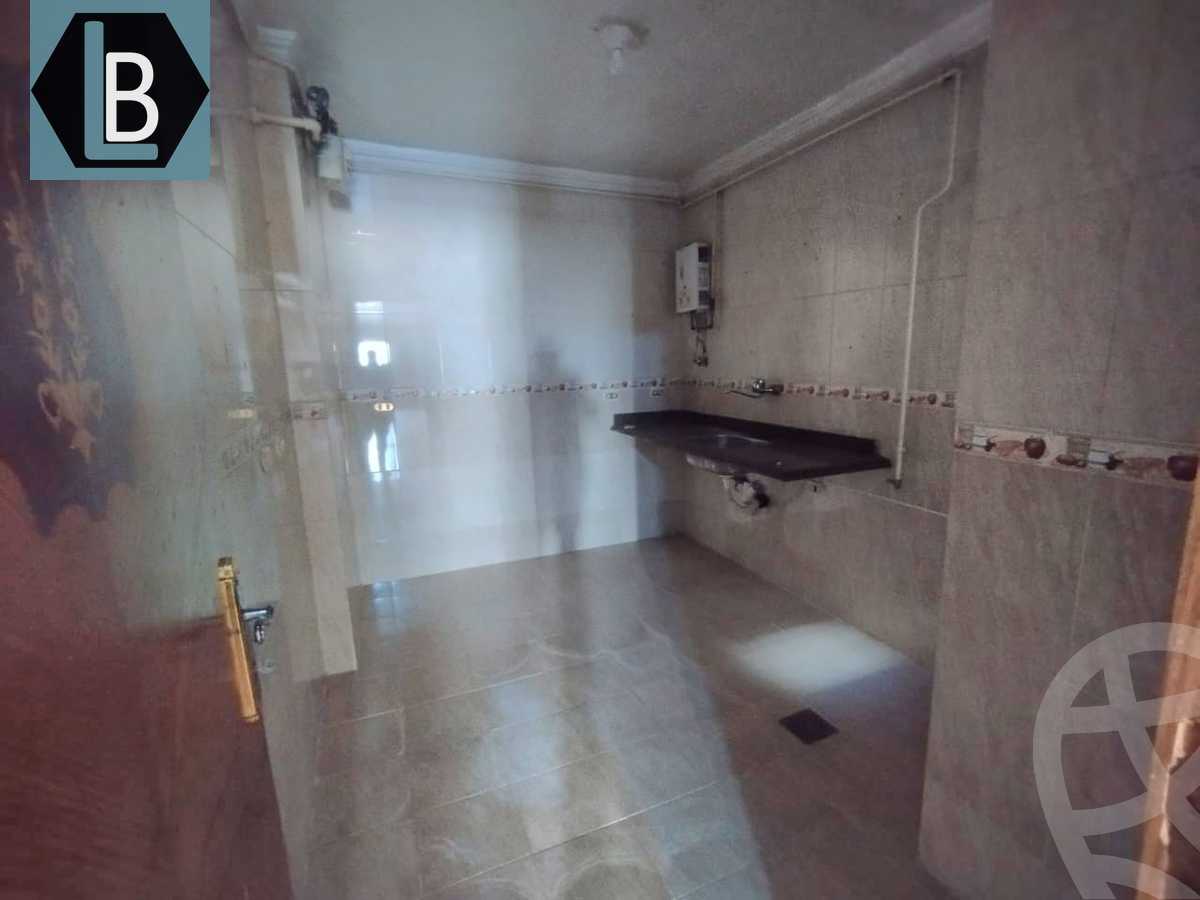 https://aqarmap.com.eg/ar/listing/3887972-for-sale-alexandria-sporting-abou-quer-st