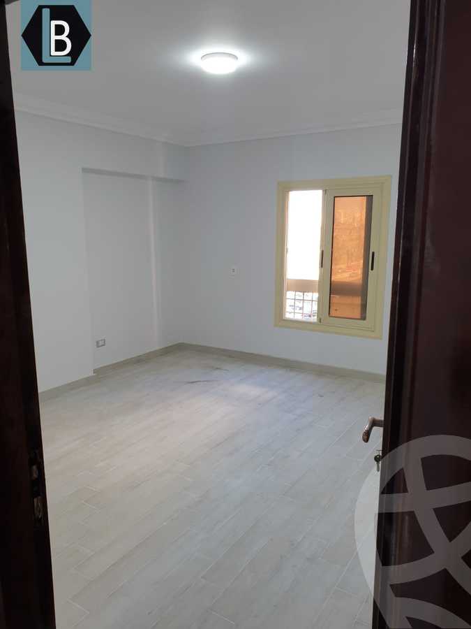 https://aqarmap.com.eg/ar/listing/3888513-for-rent-alexandria-smouha-14th-of-may-st