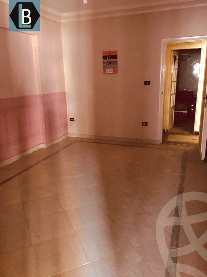 https://aqarmap.com.eg/ar/listing/3893115-for-sale-alexandria-miami-shr-jml-bd-lnsr