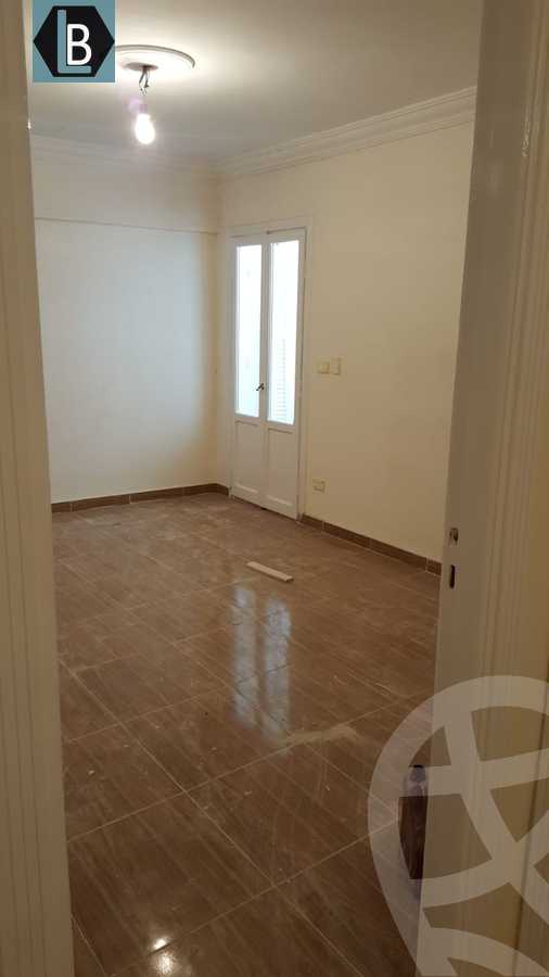https://aqarmap.com.eg/ar/listing/3893346-for-rent-alexandria-sidi-gaber-shr-sydy-jbr