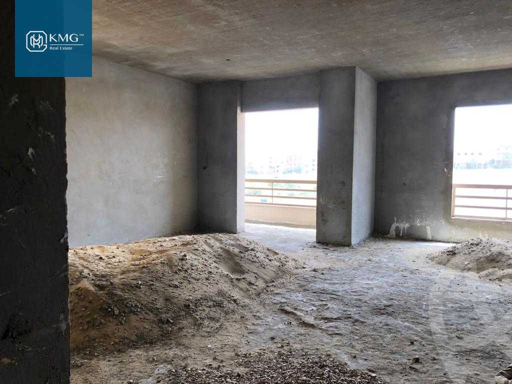 https://aqarmap.com.eg/ar/listing/3846895-for-sale-ahmed-shawqii-axis