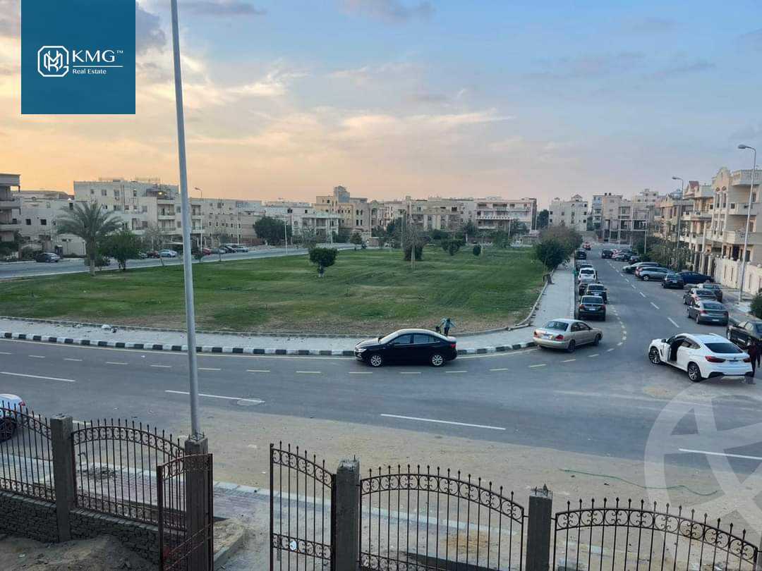 https://aqarmap.com.eg/ar/listing/3877444-for-sale-cairo-new-cairo-el-yassamin-el-yasmeen-3-mohamed-rahim-st