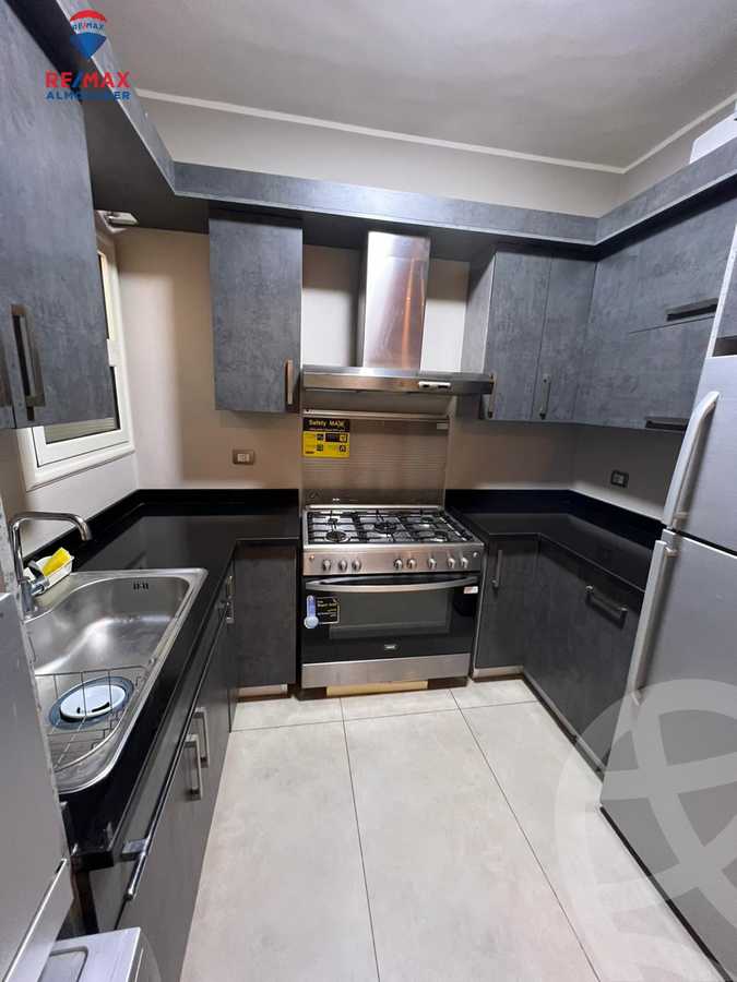 https://aqarmap.com.eg/ar/listing/3771936-for-rent-cairo-new-cairo-compounds-leila-compound