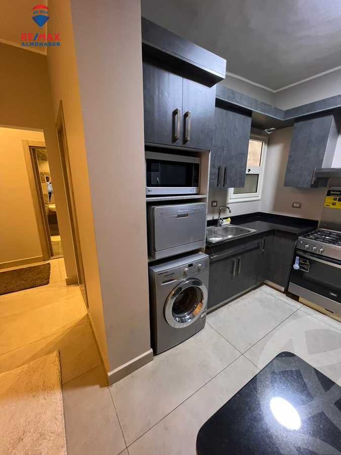 https://aqarmap.com.eg/ar/listing/3771936-for-rent-cairo-new-cairo-compounds-leila-compound