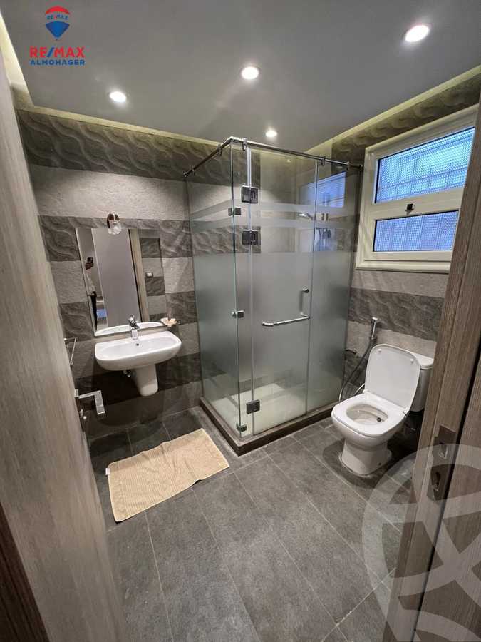 https://aqarmap.com.eg/ar/listing/3771936-for-rent-cairo-new-cairo-compounds-leila-compound