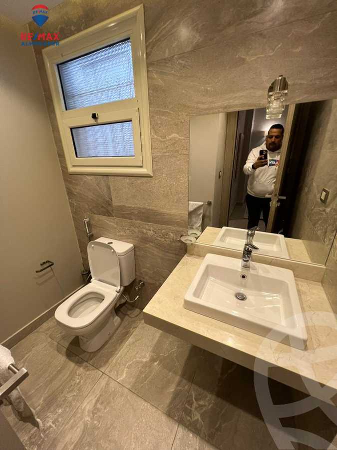 https://aqarmap.com.eg/ar/listing/3771936-for-rent-cairo-new-cairo-compounds-leila-compound