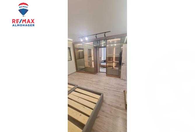 https://aqarmap.com.eg/ar/listing/3827480-for-rent-cairo-new-cairo-compounds-lakeview-residence