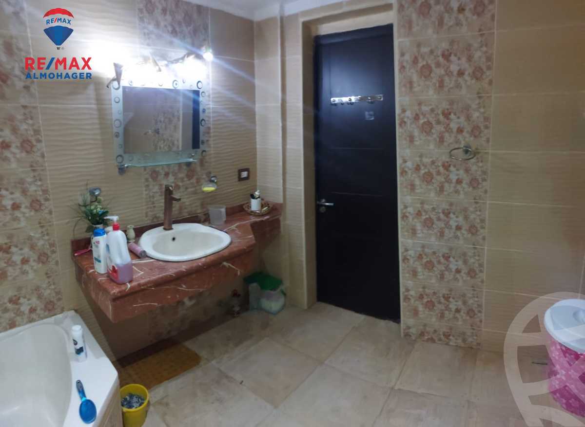 https://aqarmap.com.eg/en/listing/3840789-for-sale-cairo-new-cairo-ltjm-lkhms-el-choueifat-al-shouyfat-st
