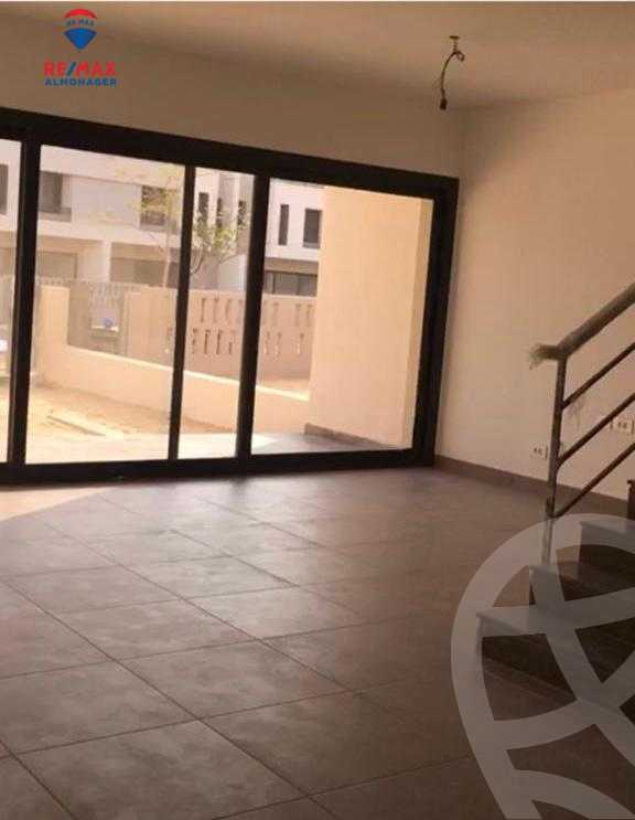 https://aqarmap.com.eg/ar/listing/3846718-for-sale-mdyn-lshrwq-compounds-alborouj