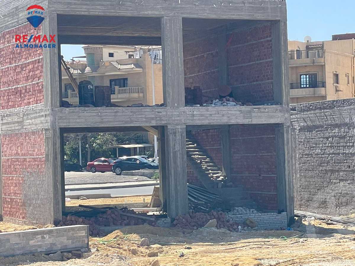 https://aqarmap.com.eg/en/listing/3849667-for-rent-new-cairo-el-sadat-axis