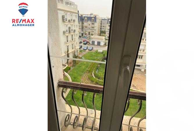 https://aqarmap.com.eg/en/listing/3852046-for-rent-cairo-new-cairo-compounds-mountain-view-hyde-park