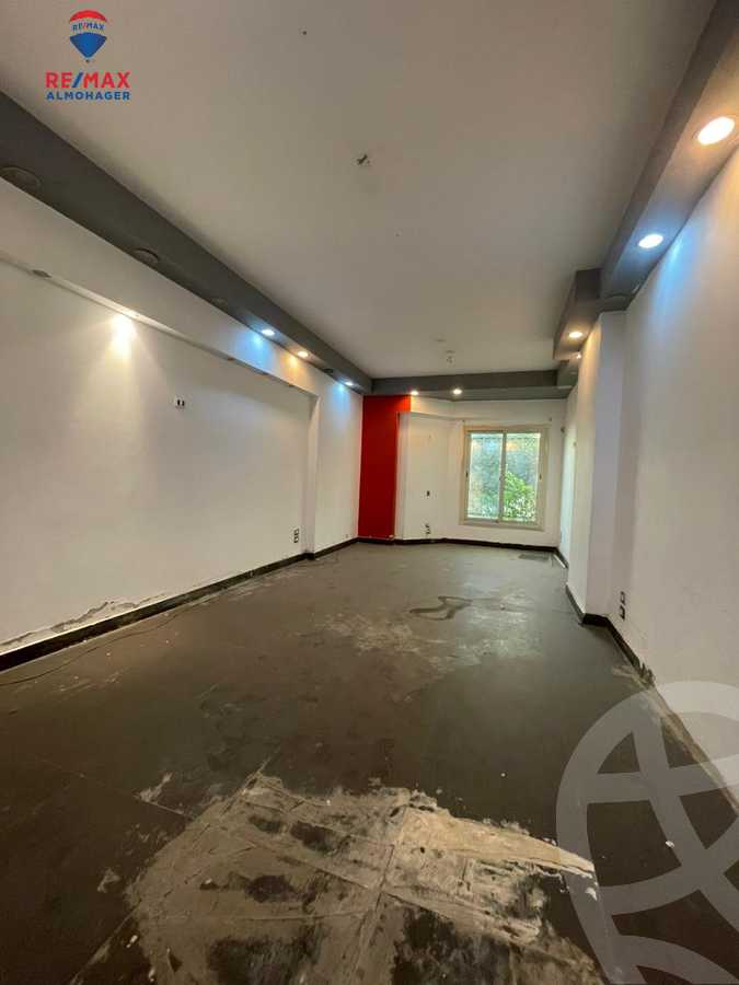 https://aqarmap.com.eg/ar/listing/3862159-for-sale-cairo-new-cairo-ltjm-lkhms-el-choueifat-al-shouyfat-st
