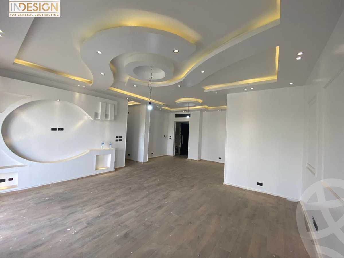 https://aqarmap.com.eg/ar/listing/3989432-for-sale-cairo-el-sheikh-zayed-city-compounds-in-sheikh-zayed-the-courtyard