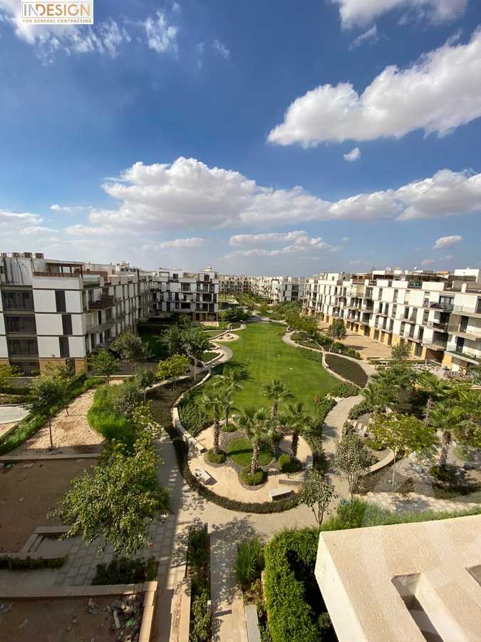 https://aqarmap.com.eg/ar/listing/3990206-for-sale-cairo-el-sheikh-zayed-city-compounds-in-sheikh-zayed-the-courtyard