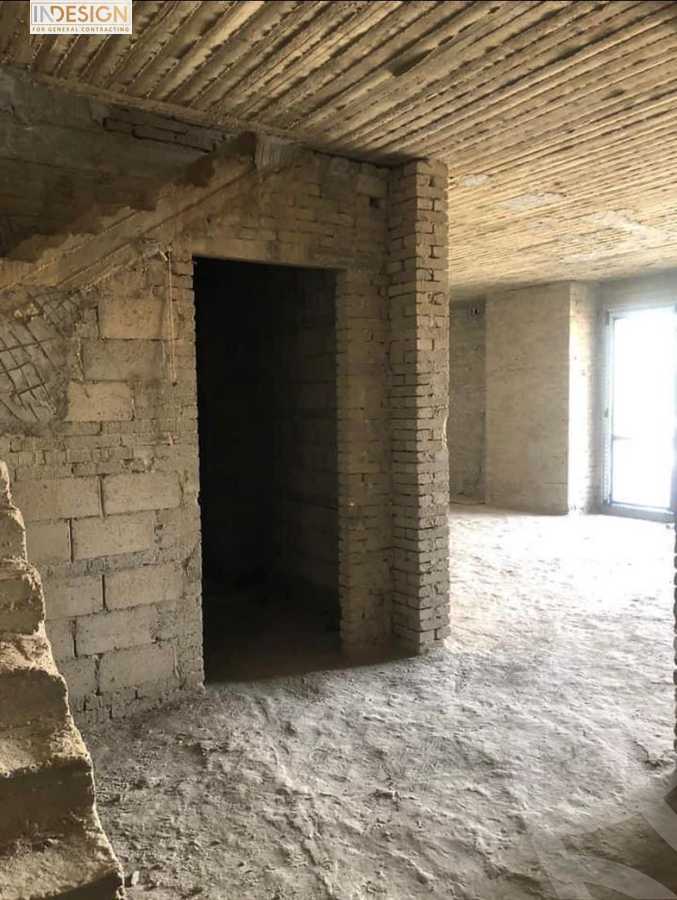 https://aqarmap.com.eg/ar/listing/3991291-for-sale-cairo-el-sheikh-zayed-city-compounds-kmbwnd-wyst-twn-swdyk