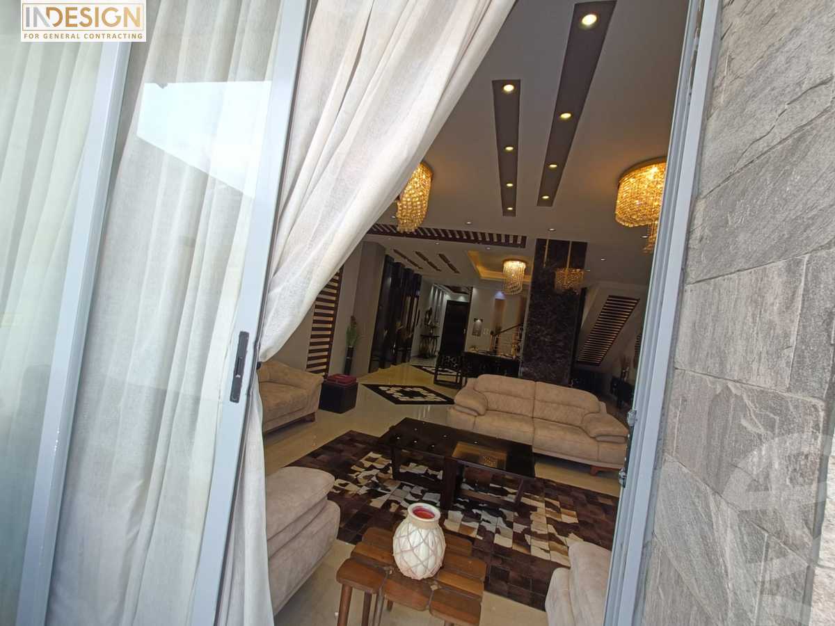 https://aqarmap.com.eg/en/listing/4086177-for-sale-cairo-6th-of-october-compounds-cleopatra-square