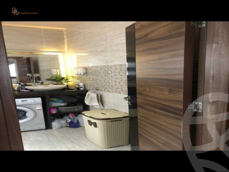https://aqarmap.com.eg/en/listing/4149113-for-sale-cairo-new-cairo-compounds-midtown