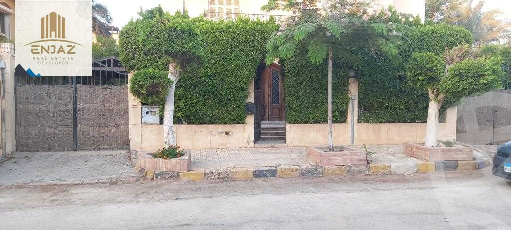 https://aqarmap.com.eg/en/listing/4085984-for-sale-mdyn-lshrwq-compounds-alborouj