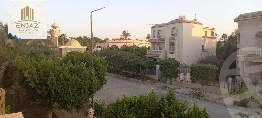 https://aqarmap.com.eg/en/listing/4085984-for-sale-mdyn-lshrwq-compounds-alborouj