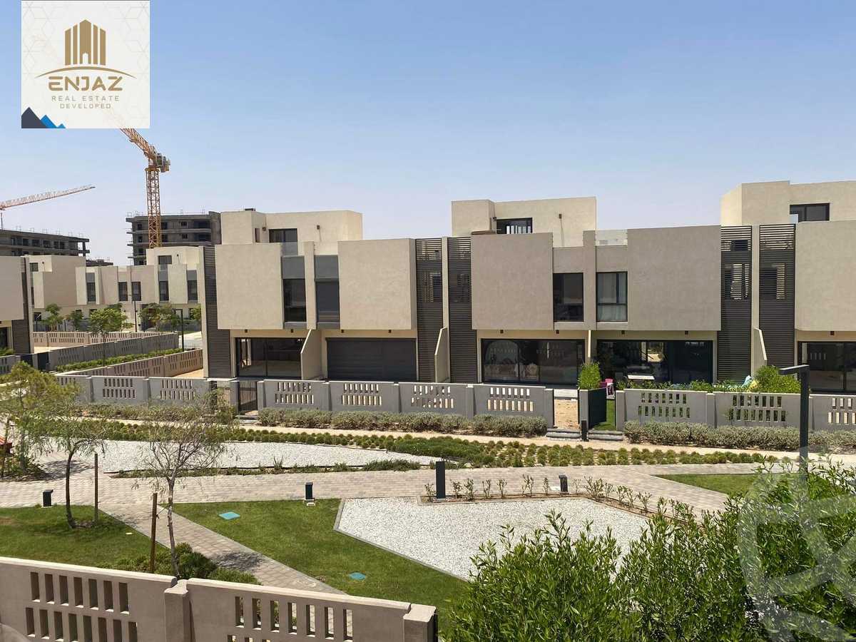 https://aqarmap.com.eg/en/listing/4086027-for-sale-mdyn-lshrwq-compounds-alborouj