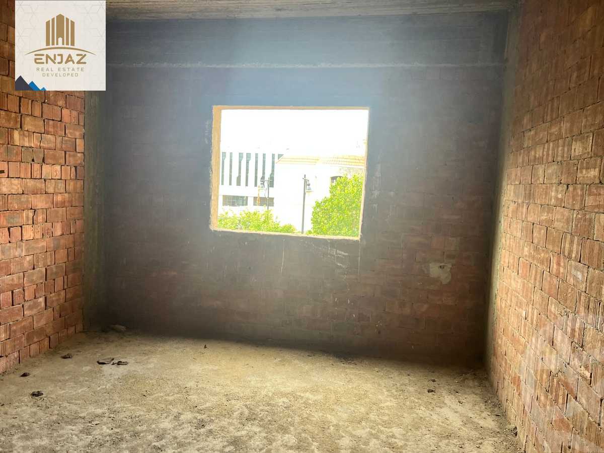 https://aqarmap.com.eg/en/listing/4104514-for-sale-mdyn-lshrwq-compounds-el-shorouk-gardens