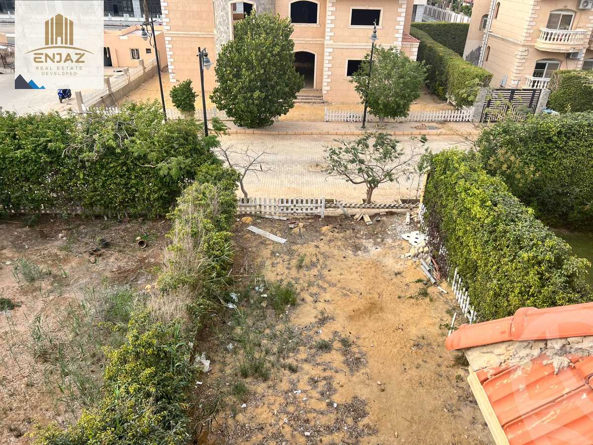 https://aqarmap.com.eg/en/listing/4104514-for-sale-mdyn-lshrwq-compounds-el-shorouk-gardens
