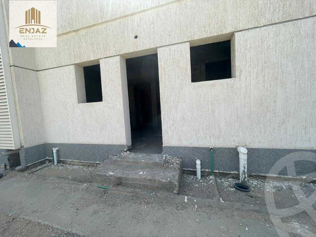 https://aqarmap.com.eg/ar/listing/4190836-for-sale-cairo-new-cairo-madinaty-lmntq-lwl-fylt-first-zone-villas