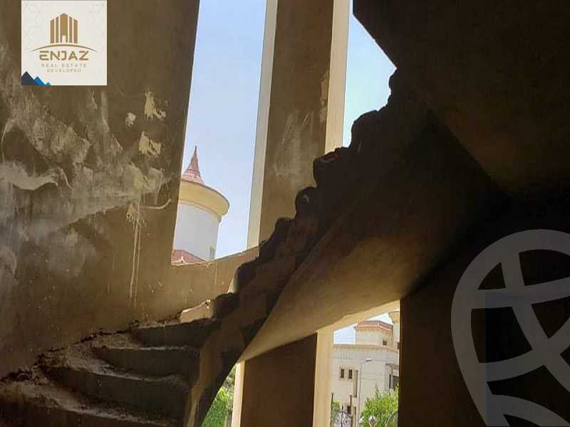 https://aqarmap.com.eg/en/listing/4230983-for-sale-cairo-new-cairo-compounds-riviera-heights
