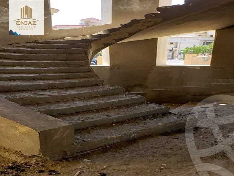 https://aqarmap.com.eg/en/listing/4230983-for-sale-cairo-new-cairo-compounds-riviera-heights