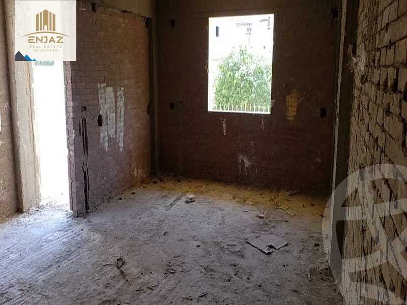 https://aqarmap.com.eg/en/listing/4295981-for-sale-cairo-new-cairo-compounds-riviera-heights