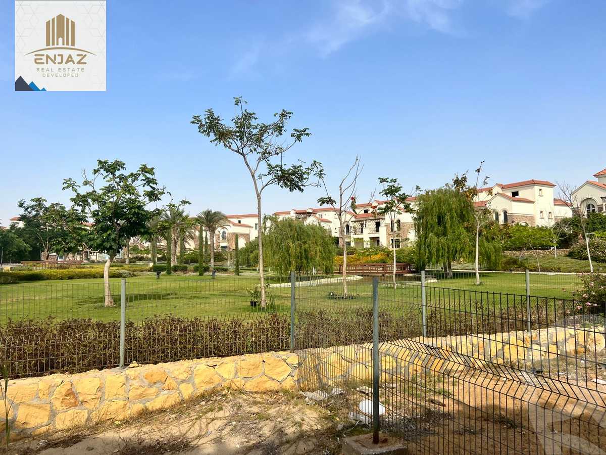 https://aqarmap.com.eg/en/listing/4326198-for-sale-mdyn-lshrwq-compounds-divina-gardens