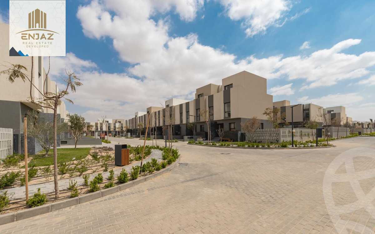 https://aqarmap.com.eg/en/listing/4327604-for-sale-mdyn-lshrwq-compounds-alborouj