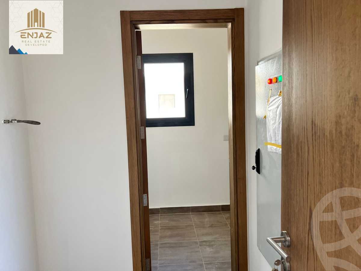 https://aqarmap.com.eg/en/listing/4347905-for-sale-mdyn-lshrwq-compounds-alborouj