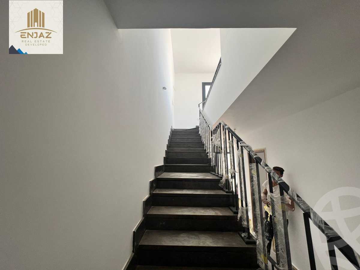 https://aqarmap.com.eg/en/listing/4347905-for-sale-mdyn-lshrwq-compounds-alborouj