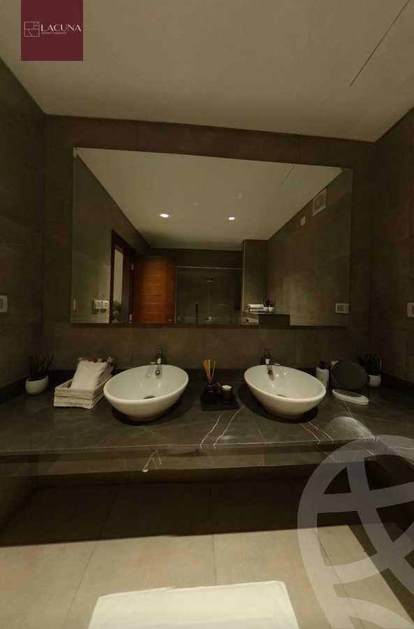 https://aqarmap.com.eg/ar/listing/3931215-for-sale-cairo-el-sheikh-zayed-city-compounds-brj-zyd-wr-llttwyr